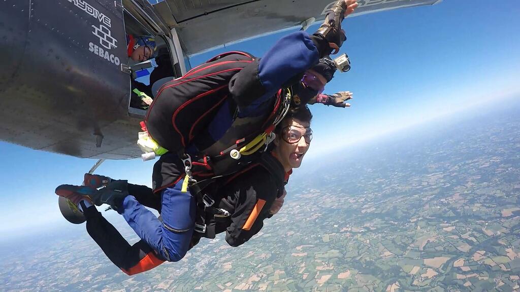 Mon saut en parachute tandem à Quimper...