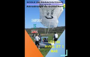 Compétition de parachutisme à Scaër-Guiscriff