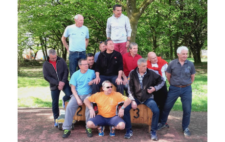 Compétition de parachutisme à Vannes les 15 et 16 avril 
