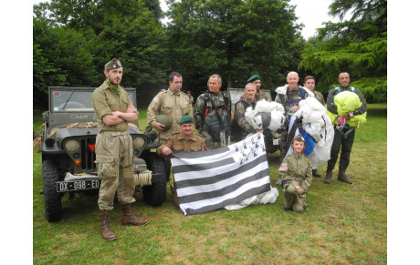 Cérémonie de KERNABAT Le 14 Juillet  à SCAER