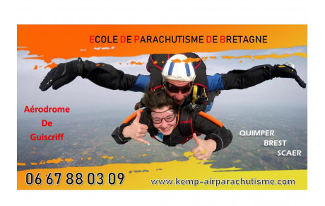 Un saut accompagné en chute libre...